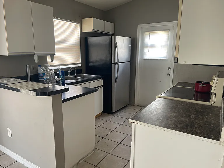 3402 Palmer Dr — Photo 6