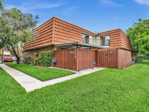 1214 SW 120TH Way #1214, Davie, FL 33325