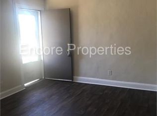 106 Sycamore Ct, Fayetteville, NC 28301