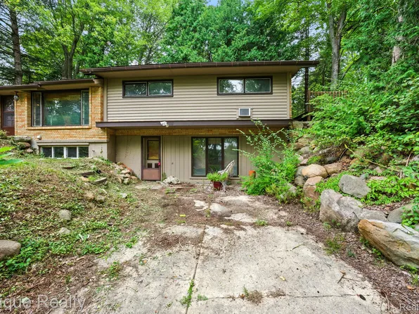 7871 E M 71, Durand, MI 48429