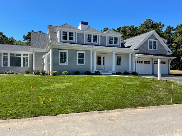 7 Turtle Run, Harwich, MA 02645