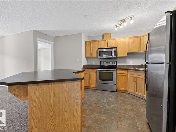 5th image of 300 Spruce Ridge Rd #117