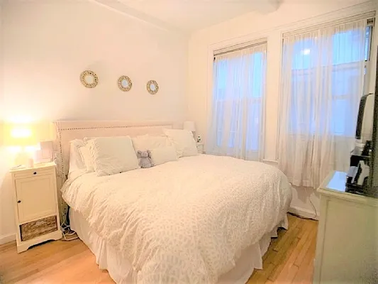 Rented by Corcoran | media 7
