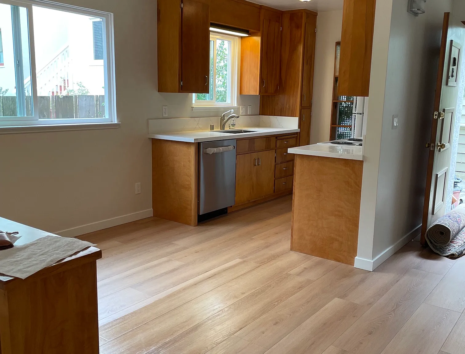 2 bed, 1.5 bath, 1100 sqft, $4,200 — Photo 1