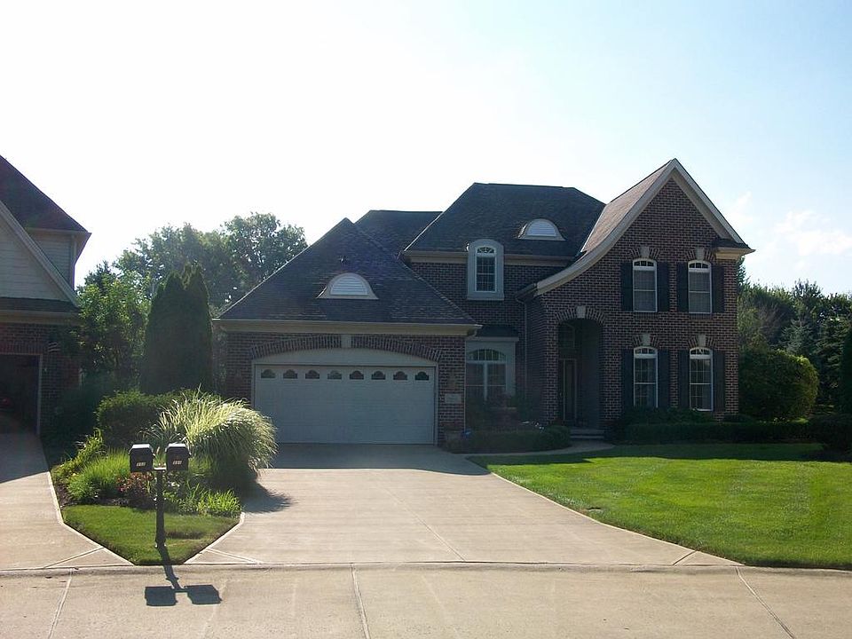1st image of 331 Green Jacket Ct