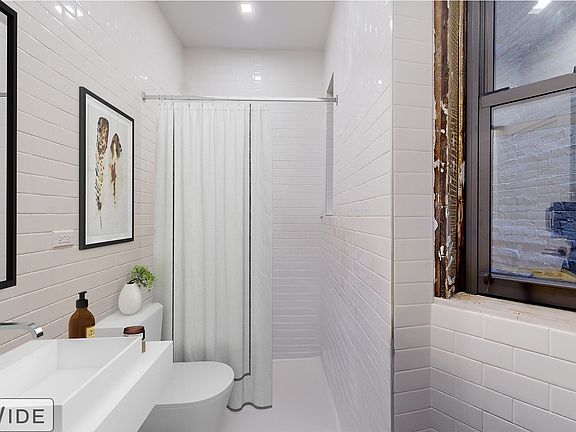5th image of 172 E 82nd St #1B