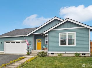 204 Regent Ct, Nooksack, WA 98276