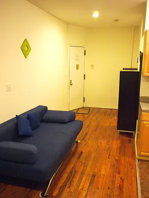 Rented by Sheila M Apfel, LREB | media 17