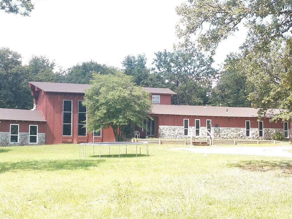 1st image of 1765 Lakewood Dr