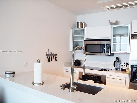 5th image of 888 Biscayne Blvd APT 4409