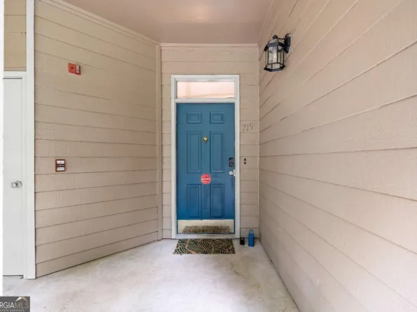 719 Mc Gill Park Ave NE, Atlanta, GA 30312