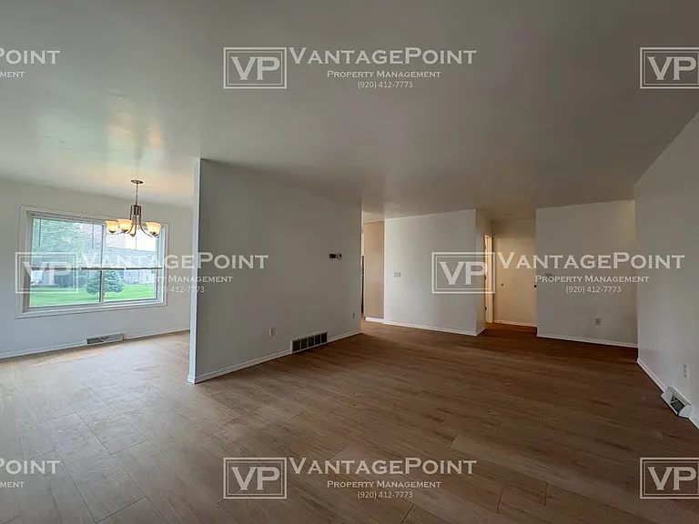 2056 Schanock Dr — Photo 10