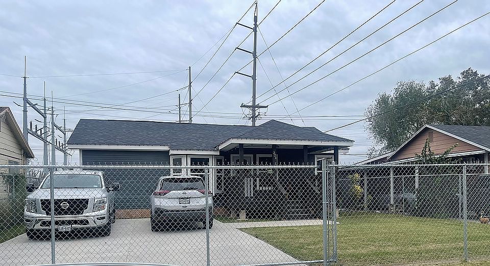 1st image of 324 Rio Vista Ave