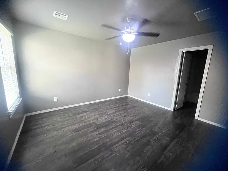 2165 Buena Vida Ln — Photo 4