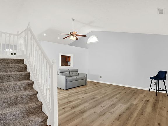 5th image of 6348 Banta Ct