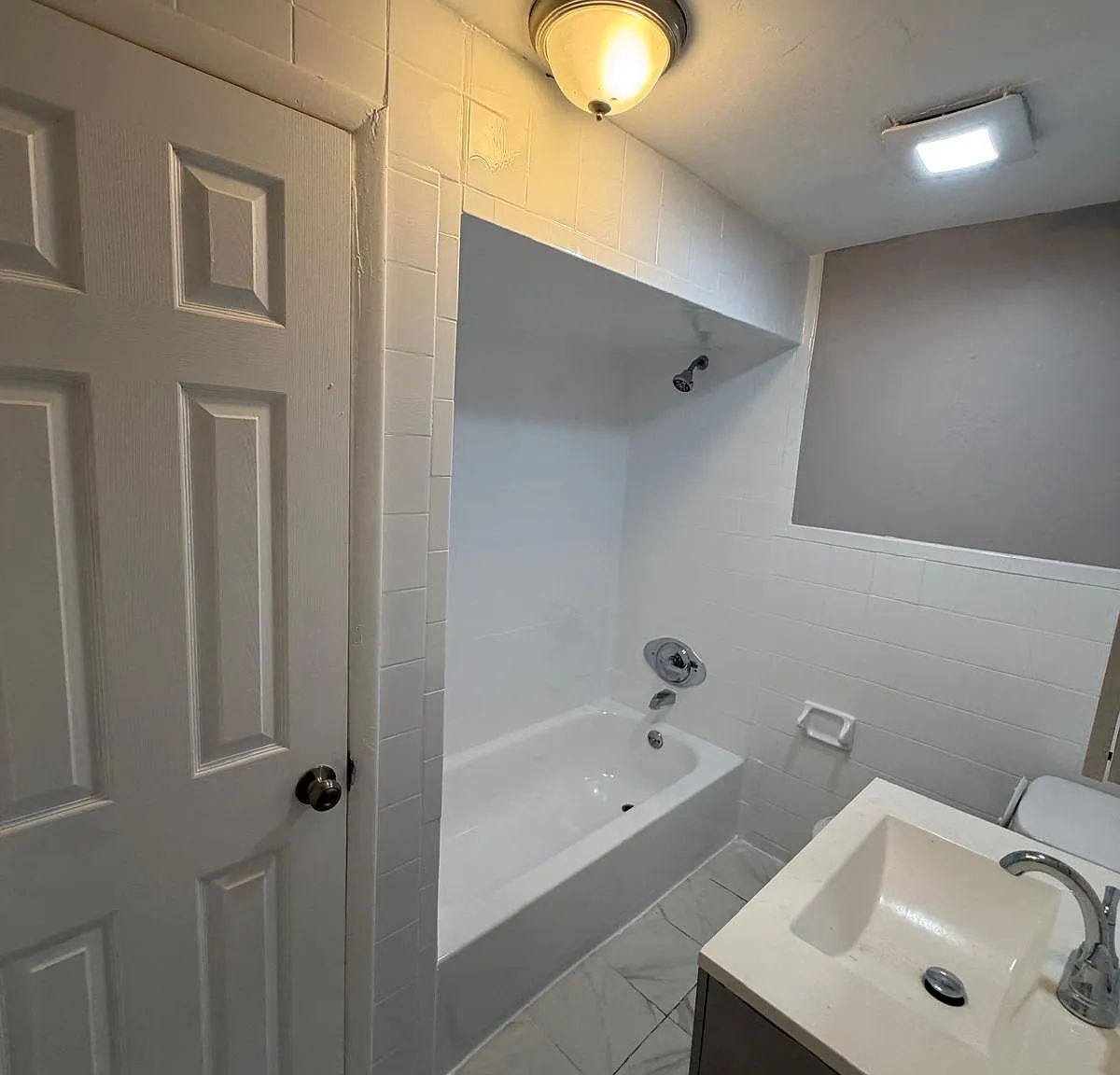 4 bed, $2,200 — Photo 4