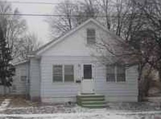 114 S Liberty Ave, Morton, IL 61550