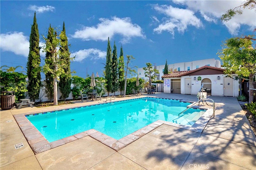 8605 Gallatin Rd, Downey, CA 90240 MLS DW24028352 Zillow