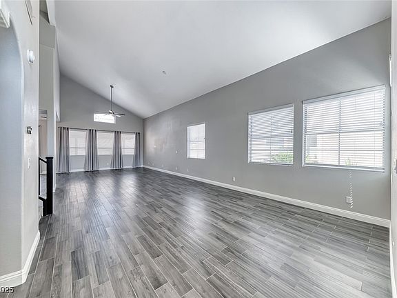 5th image of 3425 Bedfordshire Pl