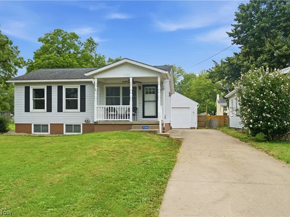 1136 Parkside Ave, Alliance, OH 44601