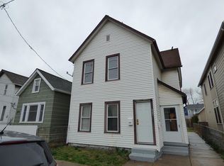 2820 York Ave, Cleveland, OH 44113