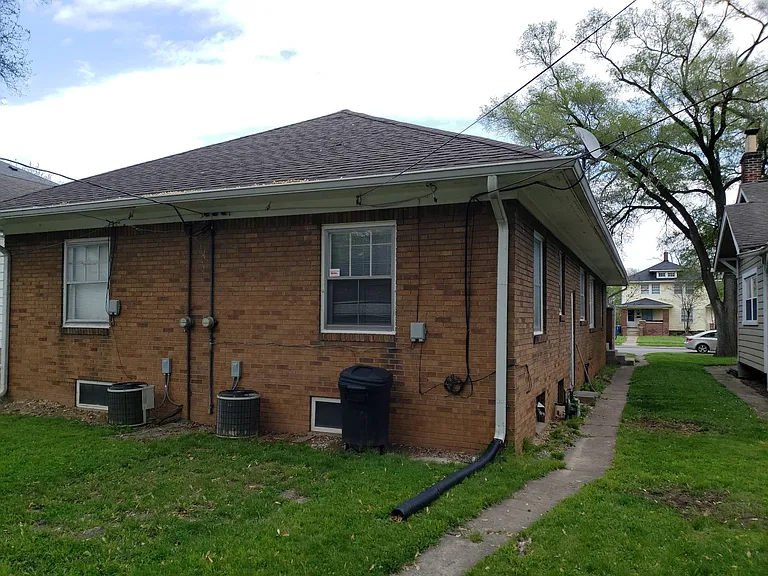 5326 N College Ave — Photo 4