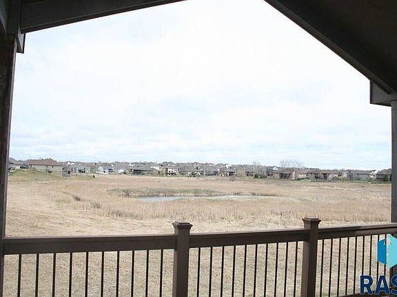 3rd image of 7304 Grand Arbor Ct
