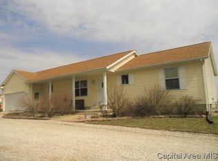 2346 English Rd, Murrayville, IL 62668
