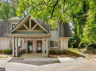 155 Rondak Cir SE, Smyrna, GA 30080