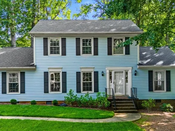 4106 Pheasant Run Dr, Greensboro, NC 27455