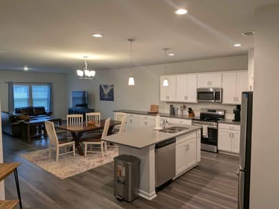 5th image of 119A Arnette Dr