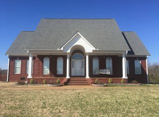 667 Hillyard Ln, Lexington, TN 38351
