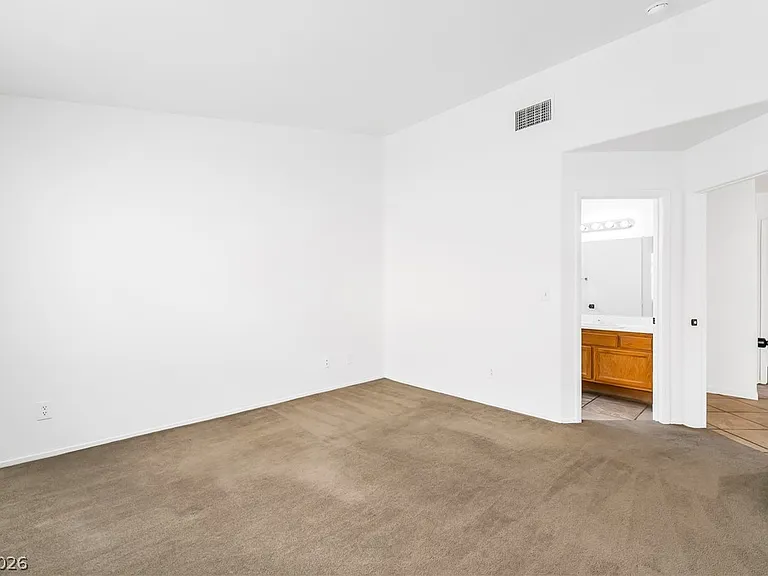7648 Little Valley Ave — Photo 10