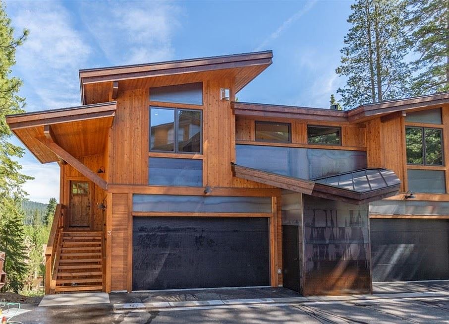 1st image of 10352 Palisades Dr #3