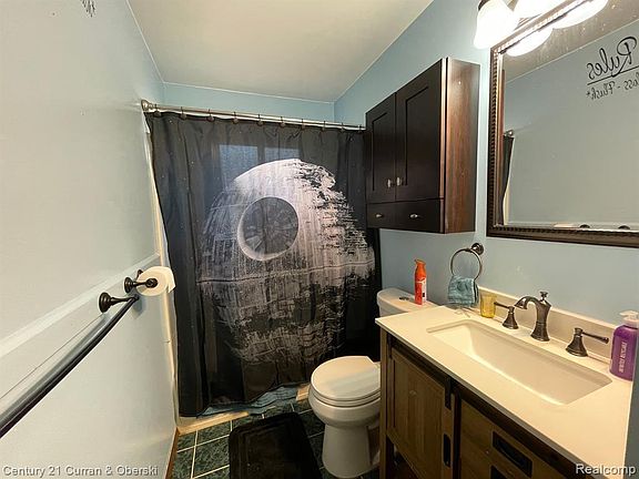 5th image of 4927 Katherine St