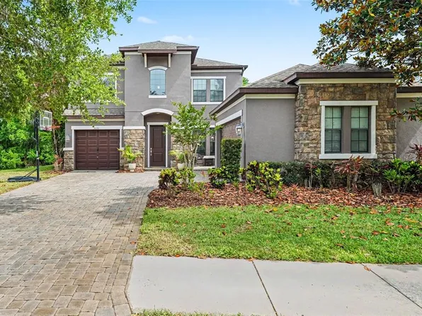 3220 Majestic View Dr, Lutz, FL 33558