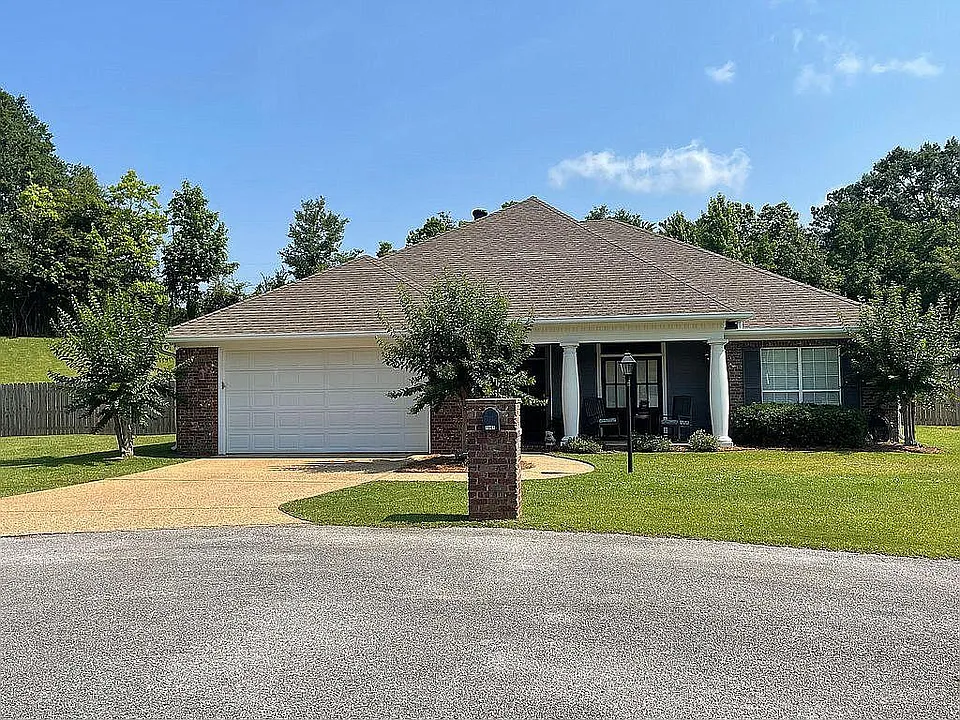 7987 Mallard Ln