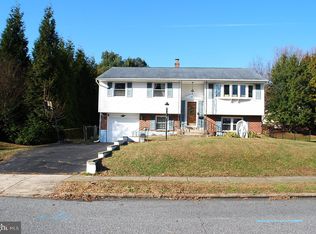 25 Anvil Rd, Aston, PA 19014