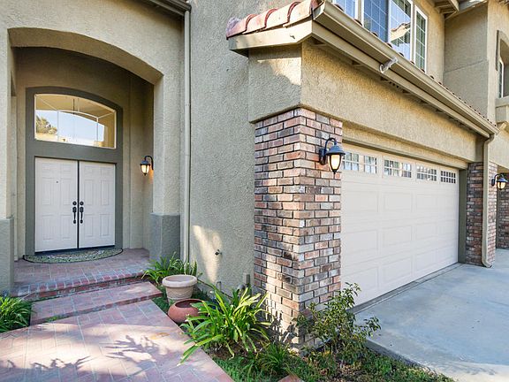 2nd image of 5111 Corte Vistora