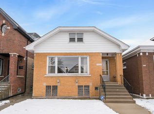 5325 W Dakin St, Chicago, IL 60641
