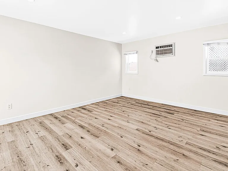 1208 Daisy Avenue — Photo 12