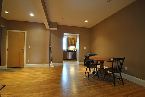 1592 Beacon St Photo 1
