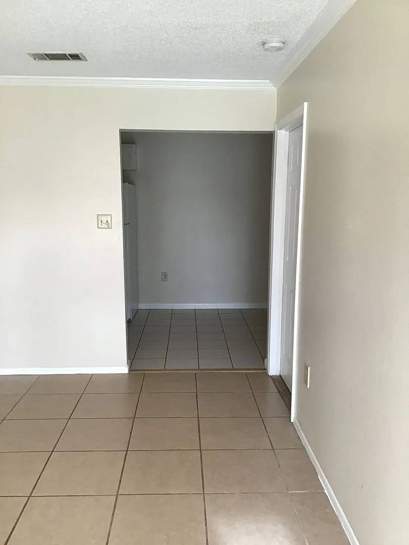 8566 Leake Ave — Photo 3