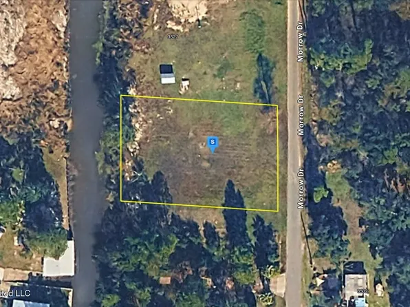 3517 Morrow Dr, Pass Christian, MS 39571
