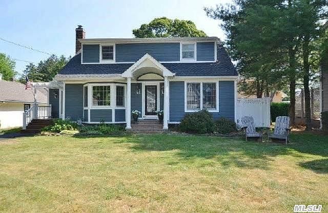 1st image of 5 Montauk Ave