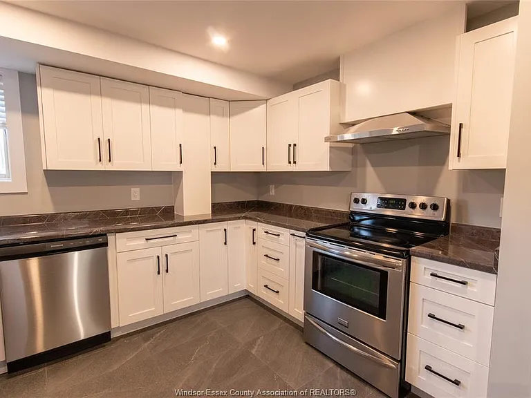 3134 Riberdy Rd #LOWER — Photo 11