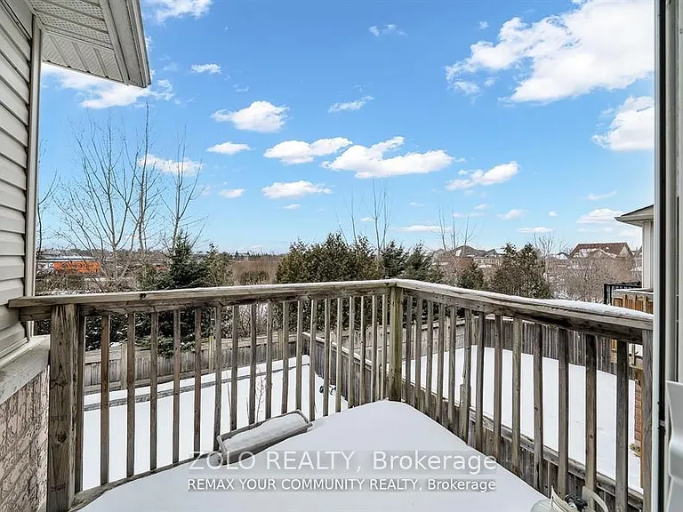 17 Adanac Dr #MAIN 2ND FLOOR — Photo 19