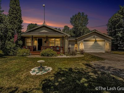 2851 18 Mile Rd, Kent City, MI, 49330