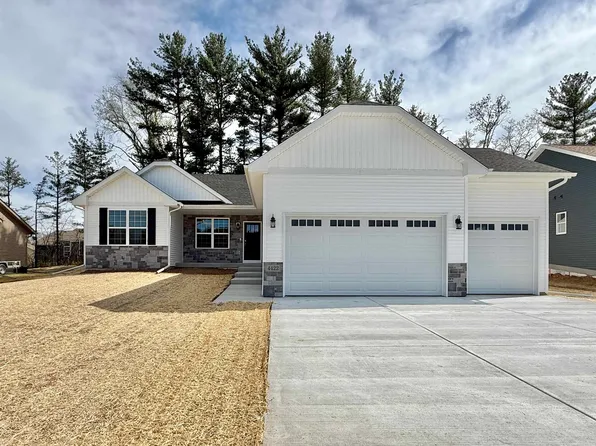 4422 Scottys Dr, Janesville, WI 53546