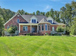11507 Sinker Creek Dr, Chester, VA 23836